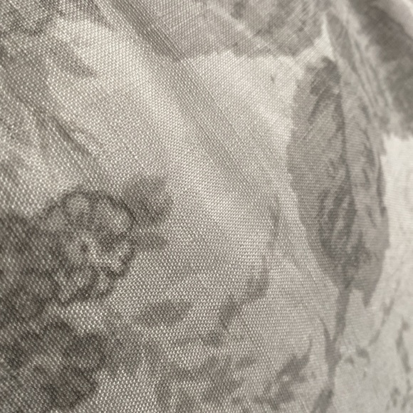 Dinan Wamsutta Vintage 29” Square Linen Decor Bedding Accent Pillow Floral Grey - Picture 11 of 14